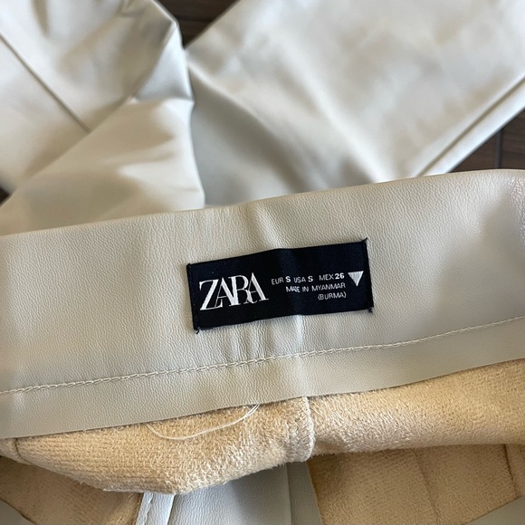 Zara Faux Leather Slacks - Picture 2 of 3